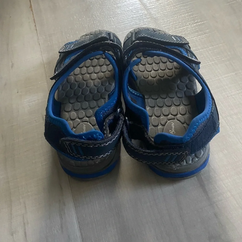 Eddie Bauer Boys Blue gray Sandals size 3